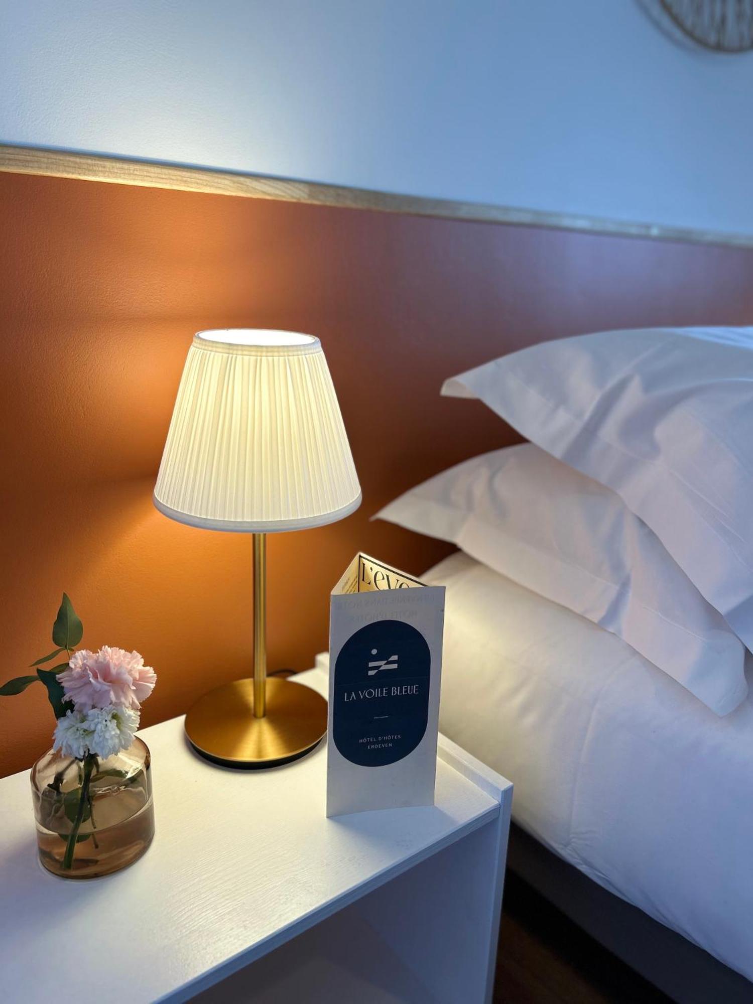 Hotel Restaurant La Voile Bleue Erdeven Dış mekan fotoğraf